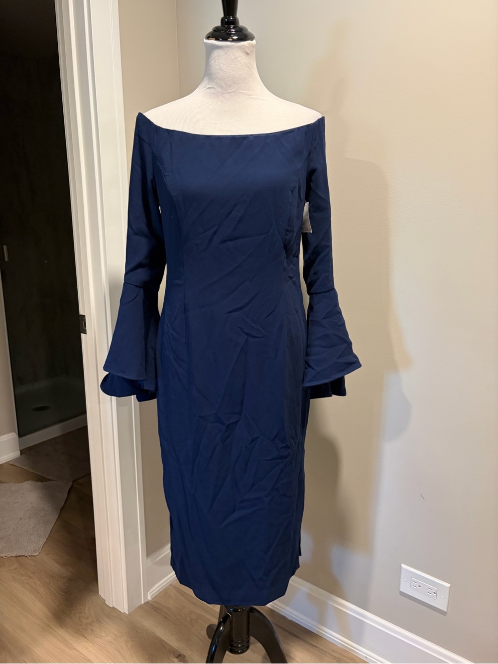 NWT Bardot Classic Off-Shoulder Navy Dress with Bell Sleeves size 8